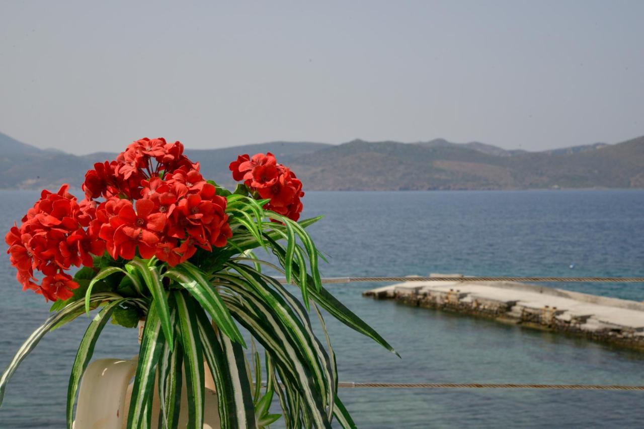 Nefeli'S Sirma Klima Klima (Milos) Exterior foto